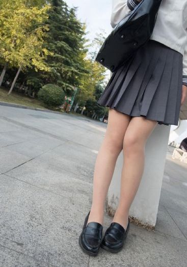 伊人久久大杳蕉综合牛牛_HD高清视频播放