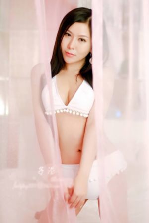 双乳被快递员揉搓玩弄在线播放_国产剧免费高清观看