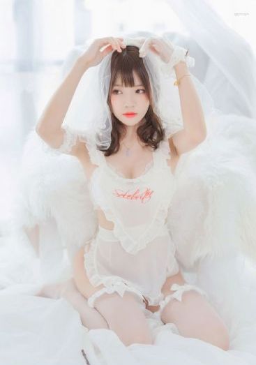 粉色视频午夜网站入口_超清在线播放