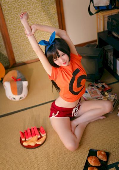 撸撸骚气美女国产AV_4K电影在线观看